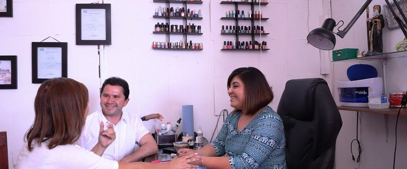 La mujer, pilar de la economía familiar, afirma Sahuí