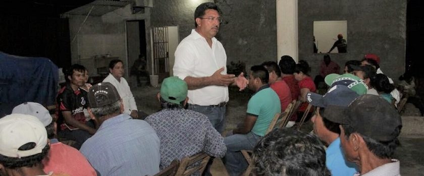 Juan José Canul se reúne con citricultores de Oxkutzcab y Maní