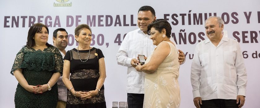 Maestros, sembradores de esperanza para nueva generación de yucatecos