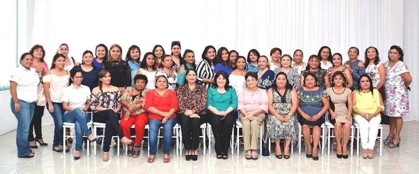 Festejan a las mamás del Congreso de Yucatán