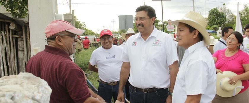 Redoblar esfuerzos para avanzar juntos en Akil: Canul Pérez