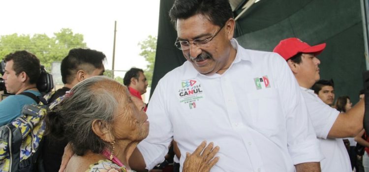 Habitantes de Mayapán refrendan su apoyo a Canul Pérez