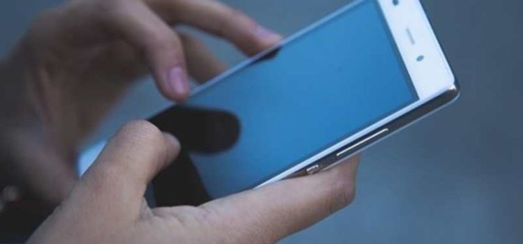 Jóvenes universitarios de Querétaro diseñan app contra la corrupción