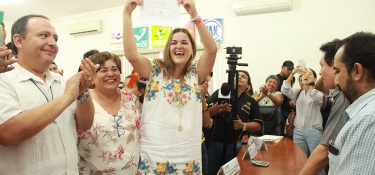 Cecilia Patrón, ganadora oficial del Distrito 3