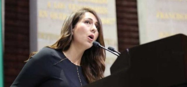 Plantea diputada trabajar en casa un día a la semana