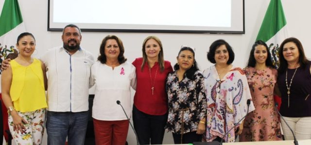 Milagros Romero se compromete con las mujeres