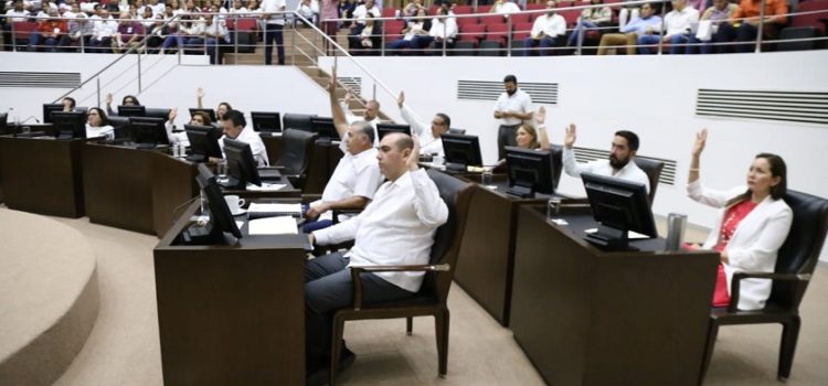 Aprueban convocatorias para Codhey y Medalla Héctor Victoria