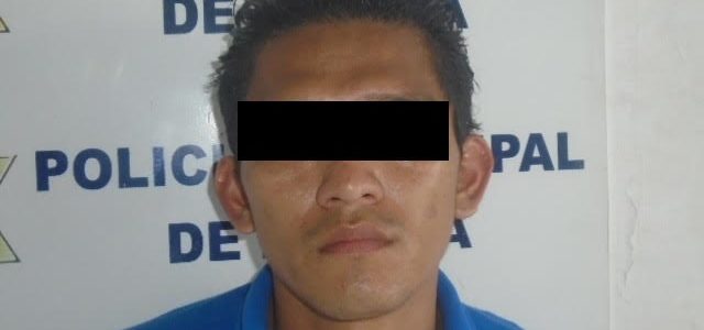 Detenido tras robar teléfono celular en unas oficinas