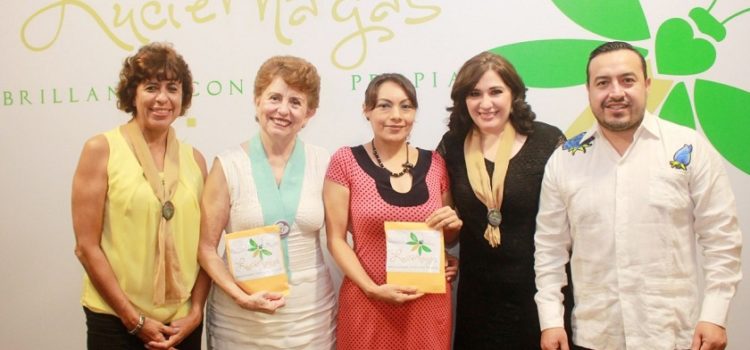 Entregan donativo a favor de asociaciones altruistas tras exitosa pasarela