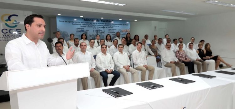 Vila a favor de tarifas eléctricas más justas para Yucatán