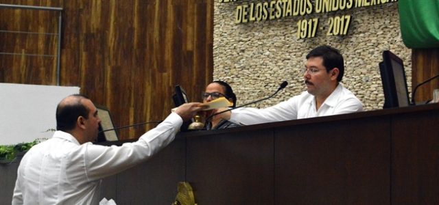 Felipe Cervera presenta iniciativa a favor de personas con discapacidad