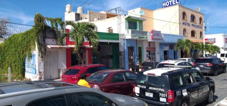 Detienen a ladrones de joyería, en el hotel “Pedro Infante”