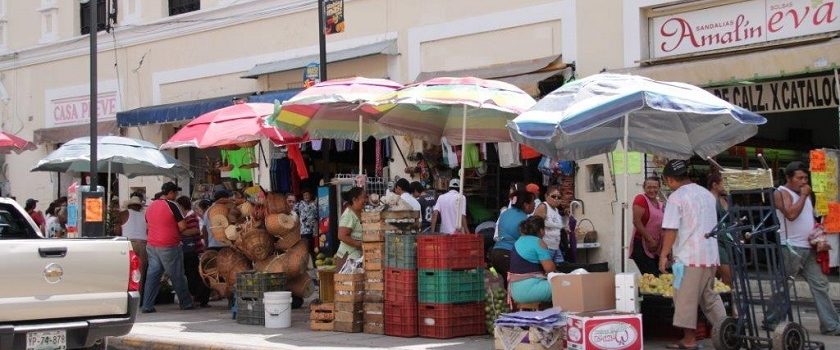 Empresarios piden ampliar operativo antiambulantaje a colonias