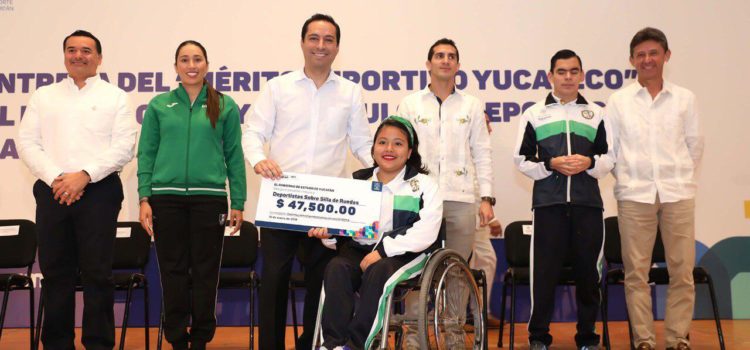 Atletas de Yucatán reciben impulso para continuar triunfando en el deporte