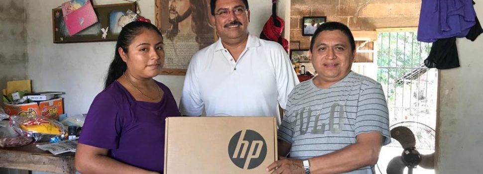 Gente buena y trabajadora, genera cambios en los municipios: Canul Pérez