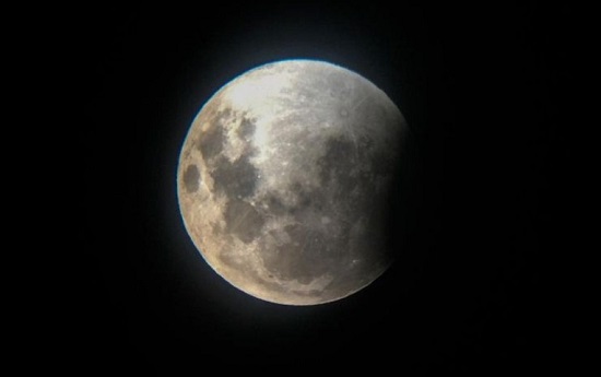 ¡No te pierdas la brillante ‘superluna’ esta noche !