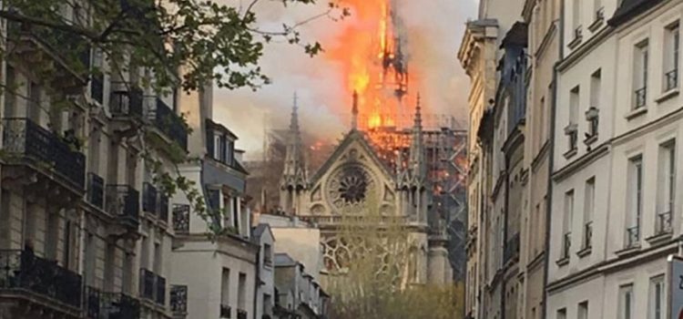 México ofrece apoyo para la reconstrucción de la Catedral de Notre Dame