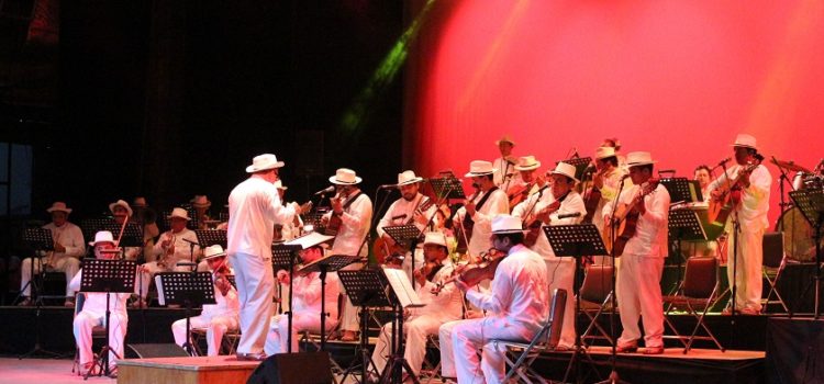 La Orquesta Típica Yukalpetén festeja 77 años