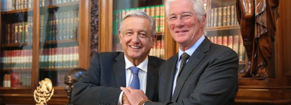Recibe AMLO a actor Richard Gere