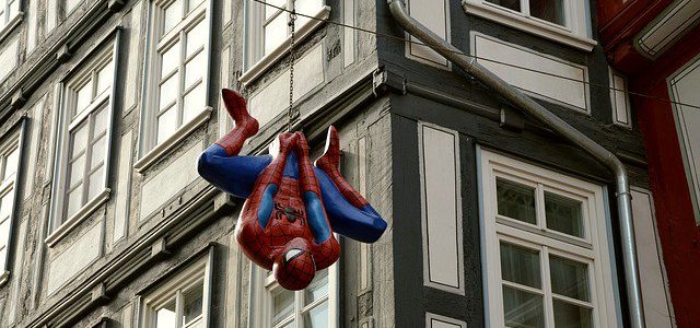 Muere Alvin Sargent, guionista de Spider-Man