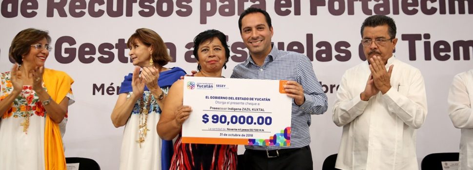 Gobernador Mauricio Vila anuncia incremento salarial para más de 28 mil trabajadores de la educación en Yucatán