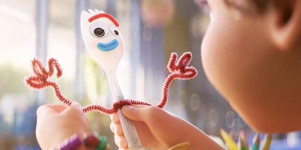Disney retira los juguetes de Forky por peligrosos para los niños
