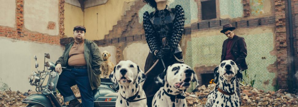 Disney revela primera imagen de Emma Stone como ‘Cruella’