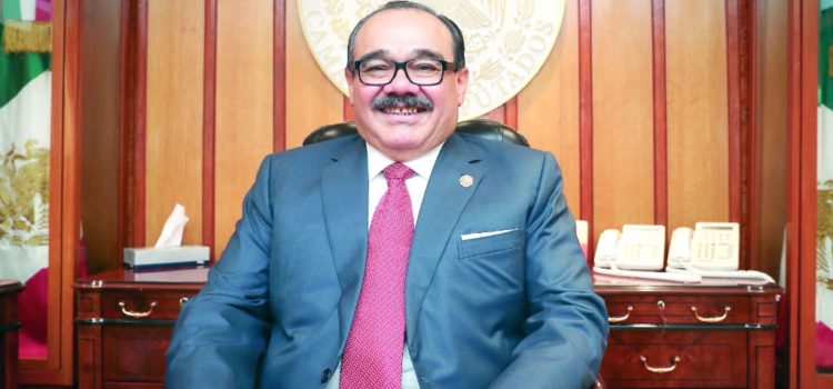 Posible cambiar el nombre y colores al PRI: Ramírez Marín