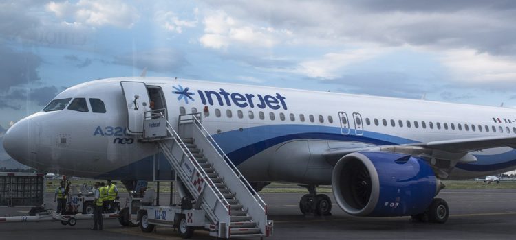 SAT embarga 10% de ganancias a Interjet por adeudos fiscales
