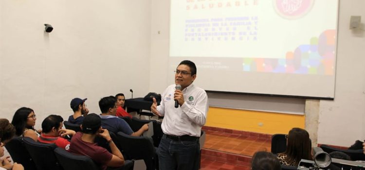 Acercan temas de prevención del delito a jóvenes universitarios