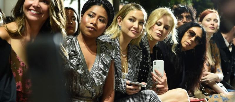 Yalitza se apodera del front row de Michael Kors junto a Nicole Kidman