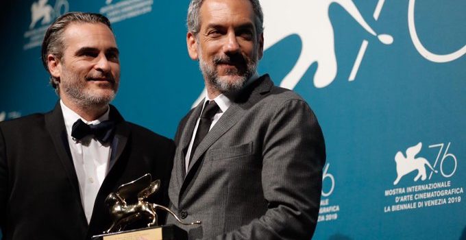 “Joker”, protagonizada por Joaquin Phoenix, gana el León de Oro en Venecia