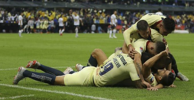 El yucateco Henry Martín marcó doblete y Águilas del América empatan 2-2 a los Gallos de Querétaro