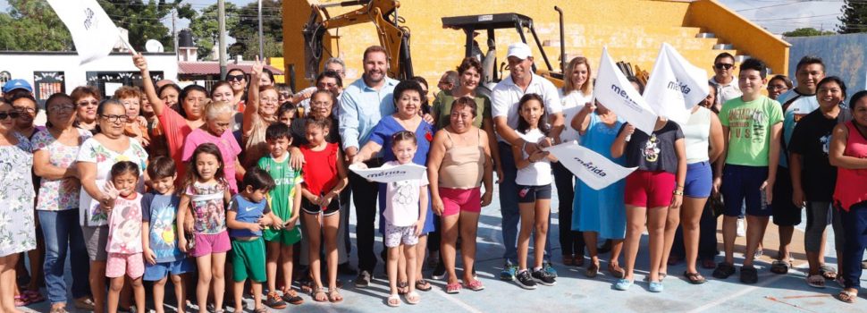 Dan banderazo de inicio de las obras en los parques “Las águilas” y “El triángulo”