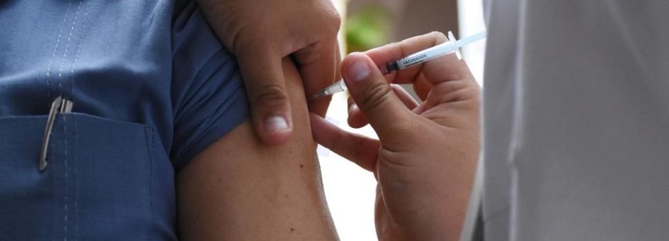 Refuerza SSY esquema de vacunación contra la influenza