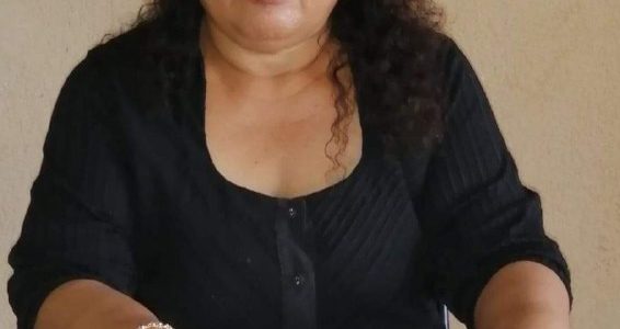 Acusan a alcalde de Muna celebrando el Día de la No Violencia contra la Mujer amenazando a regidora