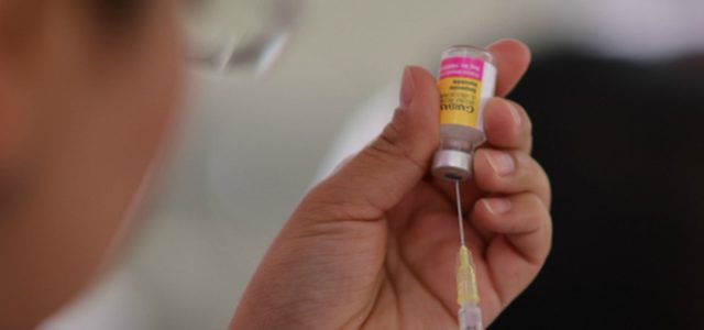 OMS: dudar de las vacunas amenaza la salud mundial
