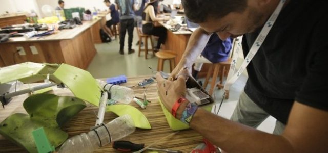 La tortuga-drone que detecta microplásticos en los océanos