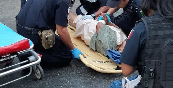 Camionero atropella a abuelita en calles del Centro de Mérida