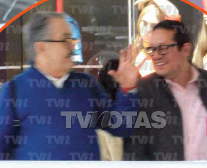 Pedrito Sola presume a novio tras mantenerlo escondido 18 años