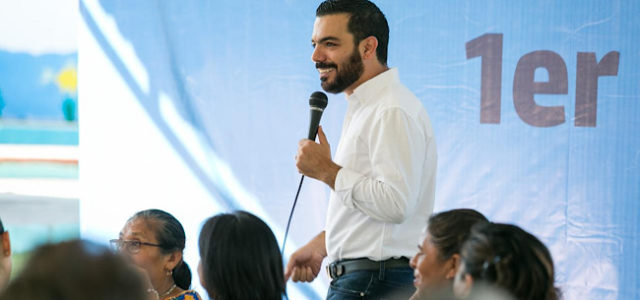 Elías Lixa rinde informe