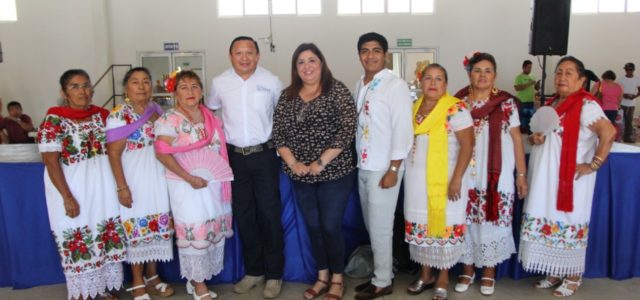 Inauguran la Expo Comercio Navideña Tekax 2019