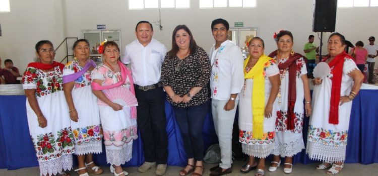 Inauguran la Expo Comercio Navideña Tekax 2019