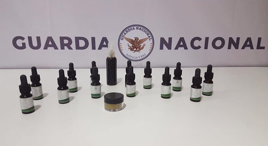Aseguran cristal y cannabis en aeropuerto de Mérida