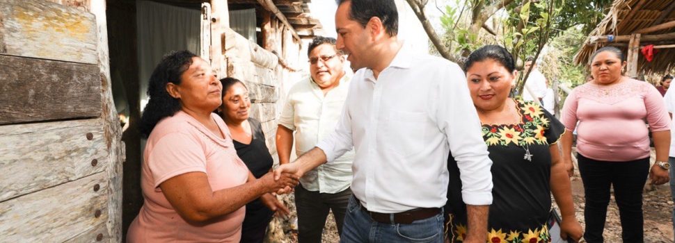 Con pisos, cuartos, baños y techos se mejora la vida de los yucatecos que de verdad lo necesitan