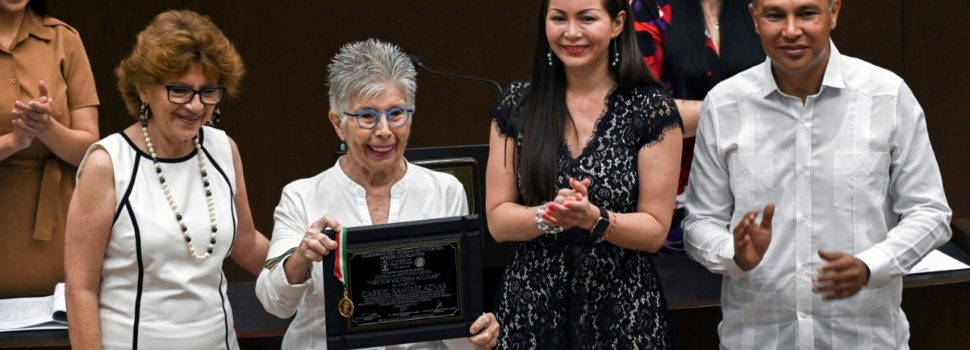 LXII Legislatura entrega Medalla “Héctor Victoria Aguilar” al pintor Gabriel Ramírez Aznar