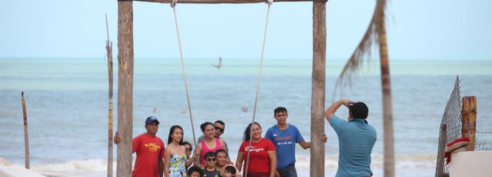 Con atractivas actividades, el Festival de la Veda atrae a más visitantes a la costa yucateca
