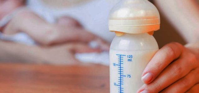 Leche de fórmula contiene más azúcar que el refresco