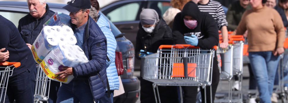 ¿Por qué el papel higiénico?: La psicología que está detrás de las compras de pánico provocadas por el covid-19