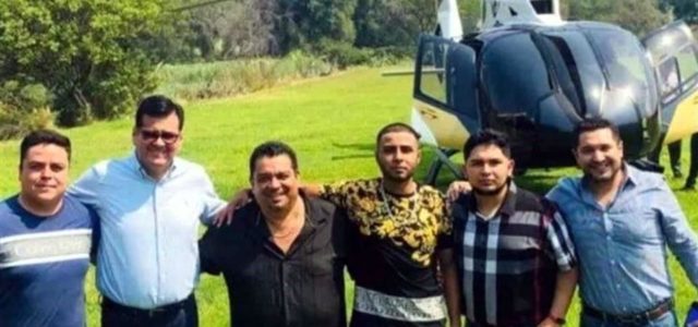 Hace perredista fiesta en plena contingencia
